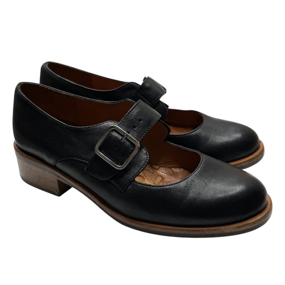 Chie Mihara yummy Mary jane loafers